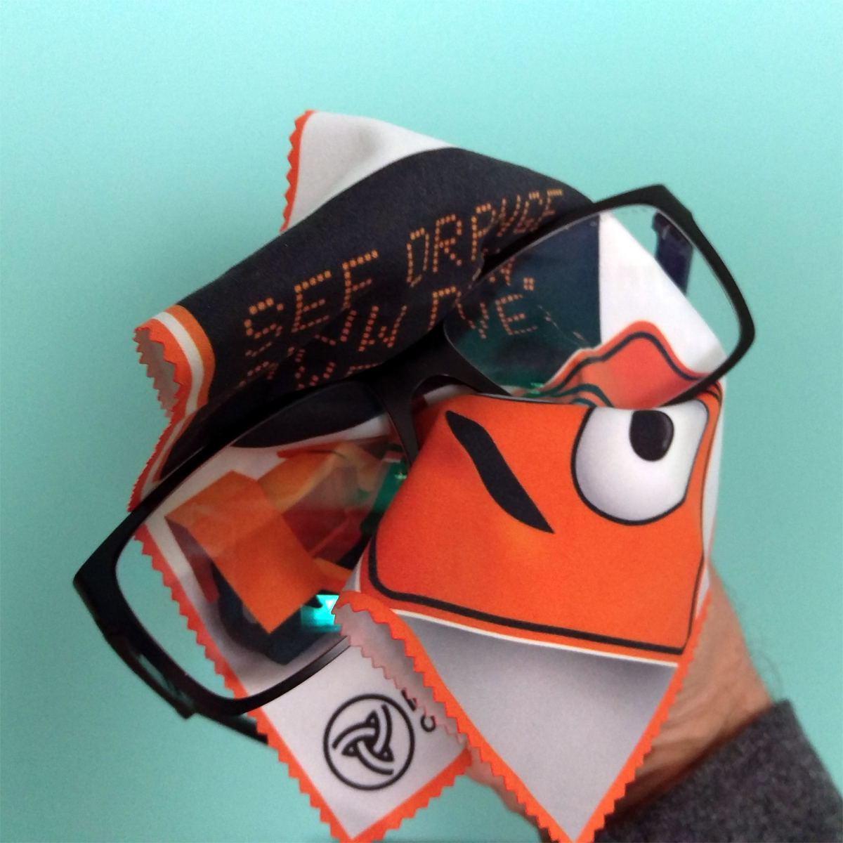 Glass Wipe to "See Clearly"